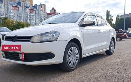 Volkswagen Polo VI (EU Market), 2013 год, 450 000 рублей, 2 фотография