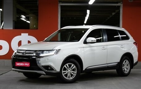 Mitsubishi Outlander III рестайлинг 3, 2017 год, 1 849 000 рублей, 1 фотография