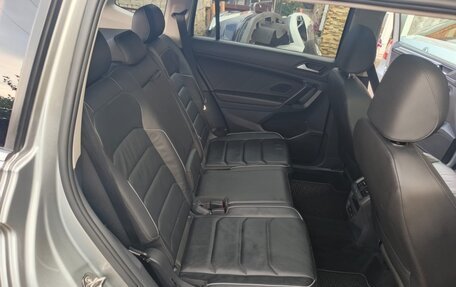 Volkswagen Tiguan II, 2019 год, 3 200 000 рублей, 8 фотография