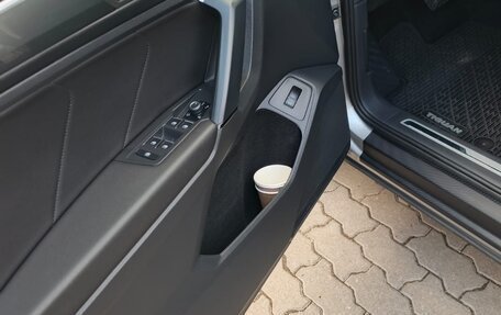 Volkswagen Tiguan II, 2019 год, 3 200 000 рублей, 7 фотография
