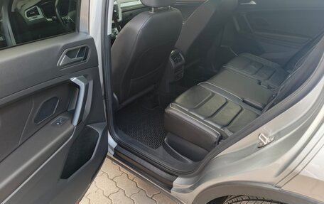 Volkswagen Tiguan II, 2019 год, 3 200 000 рублей, 10 фотография