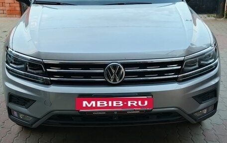 Volkswagen Tiguan II, 2019 год, 3 200 000 рублей, 14 фотография