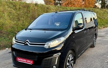 Citroen SpaceTourer I, 2018 год, 2 424 000 рублей, 2 фотография