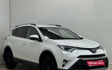Toyota RAV4, 2018 год, 2 149 000 рублей, 8 фотография