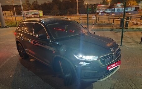 Skoda Kodiaq I, 2024 год, 5 000 000 рублей, 25 фотография