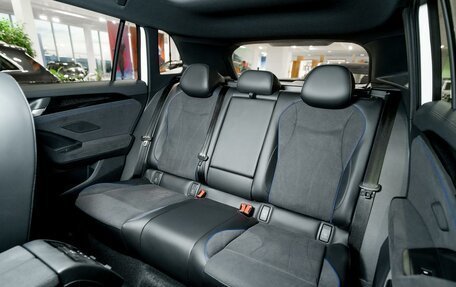 Volkswagen Tiguan, 2025 год, 5 799 000 рублей, 7 фотография