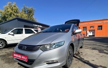 Honda Insight II рестайлинг, 2009 год, 750 000 рублей, 3 фотография