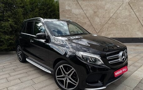 Mercedes-Benz GLE, 2015 год, 3 600 000 рублей, 2 фотография