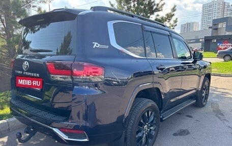 Toyota Land Cruiser, 2021 год, 11 350 000 рублей, 5 фотография