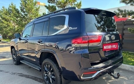 Toyota Land Cruiser, 2021 год, 11 350 000 рублей, 4 фотография