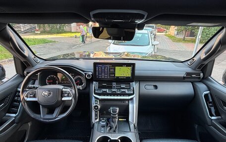 Toyota Land Cruiser, 2021 год, 11 350 000 рублей, 24 фотография
