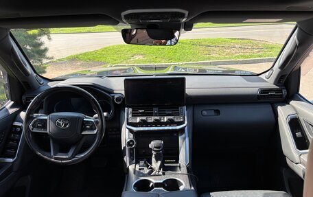 Toyota Land Cruiser, 2021 год, 11 350 000 рублей, 38 фотография