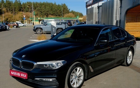 BMW 5 серия, 2019 год, 2 236 000 рублей, 4 фотография