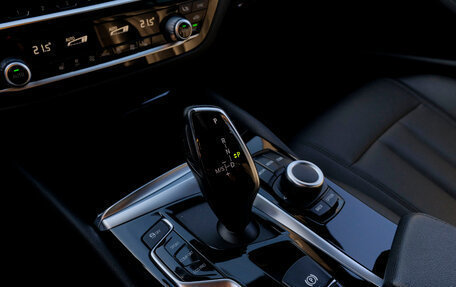 BMW 5 серия, 2019 год, 2 236 000 рублей, 24 фотография