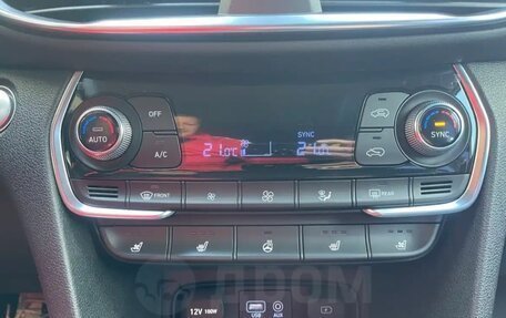 Hyundai Santa Fe III рестайлинг, 2018 год, 2 860 000 рублей, 18 фотография