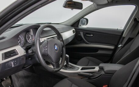BMW 3 серия, 2011 год, 834 000 рублей, 10 фотография