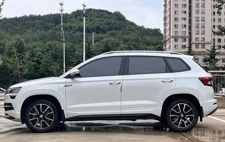 Skoda Karoq I, 2022 год, 1 701 555 рублей, 4 фотография