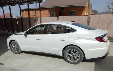 Hyundai Sonata VIII, 2021 год, 2 900 000 рублей, 10 фотография