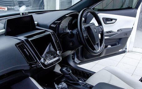 Toyota Crown, 2019 год, 3 330 000 рублей, 13 фотография