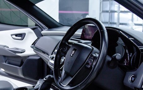 Toyota Crown, 2019 год, 3 330 000 рублей, 14 фотография