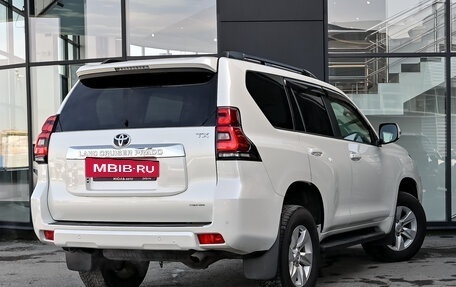 Toyota Land Cruiser Prado 150 рестайлинг 2, 2018 год, 4 160 000 рублей, 4 фотография