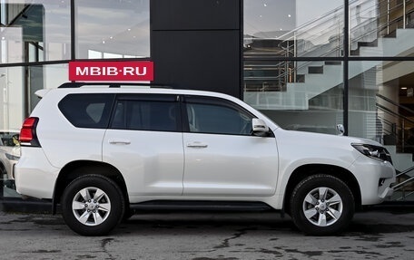 Toyota Land Cruiser Prado 150 рестайлинг 2, 2018 год, 4 160 000 рублей, 9 фотография