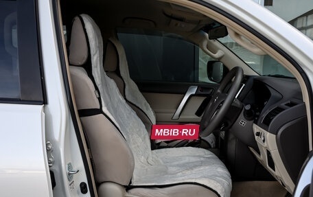 Toyota Land Cruiser Prado 150 рестайлинг 2, 2018 год, 4 160 000 рублей, 11 фотография