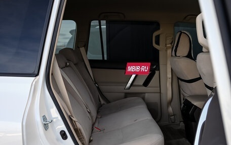 Toyota Land Cruiser Prado 150 рестайлинг 2, 2018 год, 4 160 000 рублей, 20 фотография