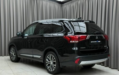 Mitsubishi Outlander III рестайлинг 3, 2018 год, 2 350 000 рублей, 6 фотография