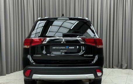 Mitsubishi Outlander III рестайлинг 3, 2018 год, 2 350 000 рублей, 5 фотография
