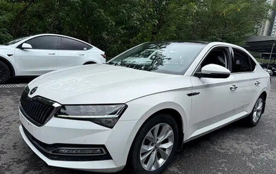 Skoda Superb III рестайлинг, 2022 год, 1 823 555 рублей, 1 фотография