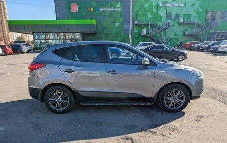 Hyundai ix35 I рестайлинг, 2015 год, 1 070 000 рублей, 4 фотография