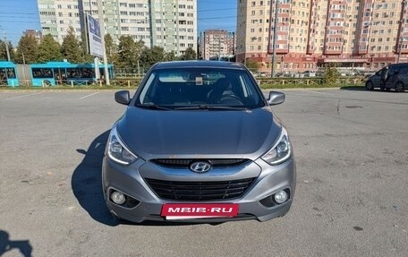 Hyundai ix35 I рестайлинг, 2015 год, 1 070 000 рублей, 2 фотография