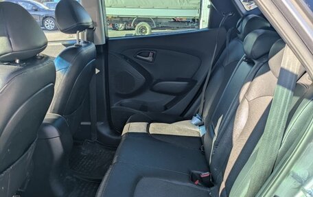 Hyundai ix35 I рестайлинг, 2015 год, 1 070 000 рублей, 12 фотография