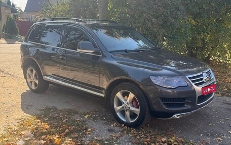 Volkswagen Touareg III, 2007 год, 1 150 000 рублей, 1 фотография