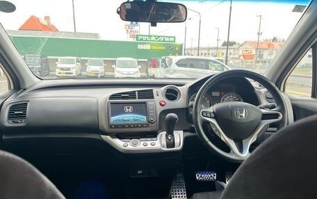 Honda Stream II, 2010 год, 893 000 рублей, 25 фотография