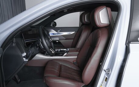 BMW 7 серия, 2023 год, 18 900 000 рублей, 10 фотография