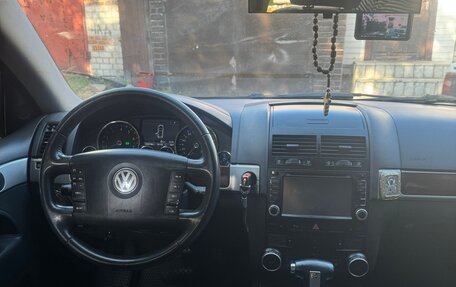 Volkswagen Touareg III, 2007 год, 1 150 000 рублей, 8 фотография