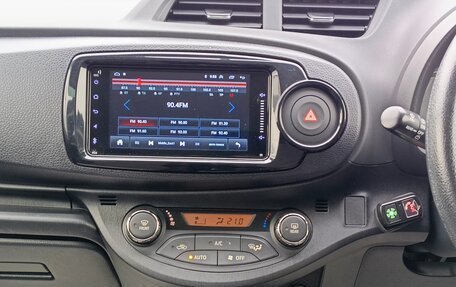Toyota Vitz, 2013 год, 649 995 рублей, 18 фотография