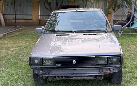 Renault 11, 1984 год, 199 000 рублей, 3 фотография
