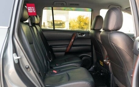 Toyota Highlander III, 2011 год, 2 200 000 рублей, 22 фотография