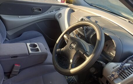 Nissan Tino, 2000 год, 350 000 рублей, 6 фотография