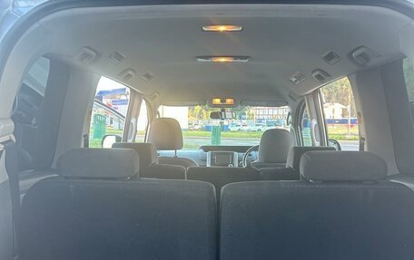 Toyota Noah III, 2010 год, 1 385 000 рублей, 15 фотография