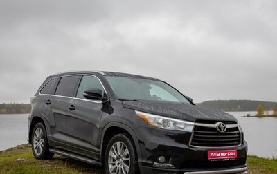 Toyota Highlander III, 2014 год, 2 490 000 рублей, 1 фотография