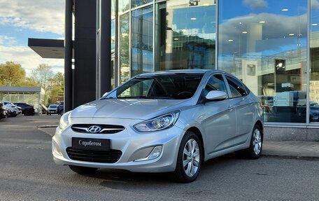Hyundai Solaris II рестайлинг, 2013 год, 582 000 рублей, 1 фотография
