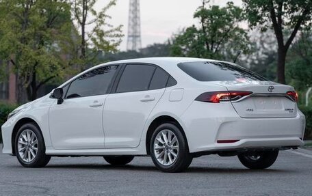 Toyota Corolla, 2021 год, 1 350 007 рублей, 5 фотография