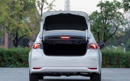 Toyota Corolla, 2021 год, 1 350 007 рублей, 8 фотография