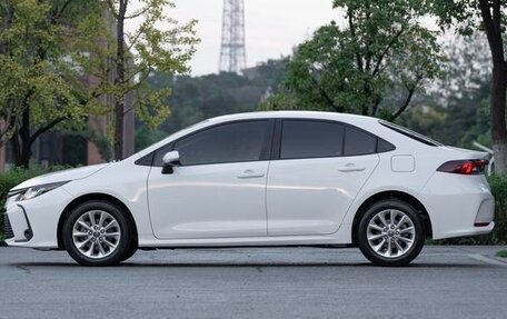 Toyota Corolla, 2021 год, 1 350 007 рублей, 4 фотография