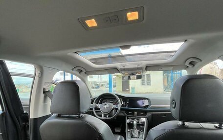 Volkswagen Jetta VI, 2018 год, 1 600 000 рублей, 5 фотография