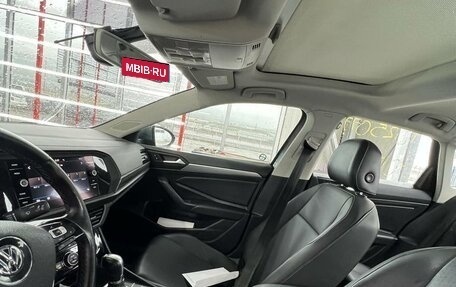 Volkswagen Jetta VI, 2018 год, 1 600 000 рублей, 7 фотография